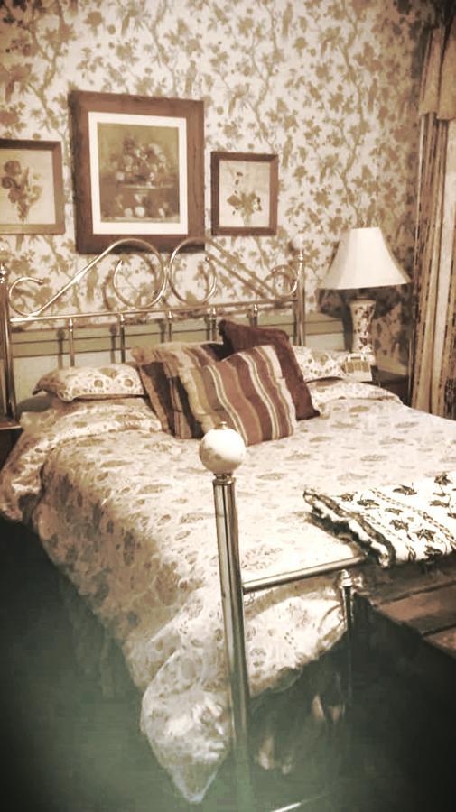Rider'S Inn Painesville Bagian luar foto